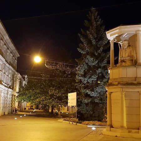 Vagabond Apartman Miskolc Exterior foto