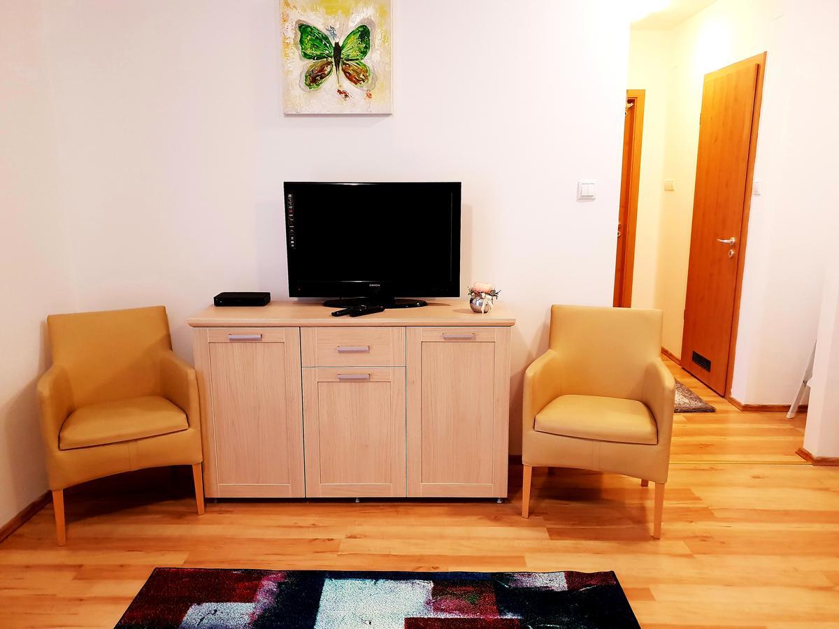 Vagabond Apartman Miskolc Exterior foto